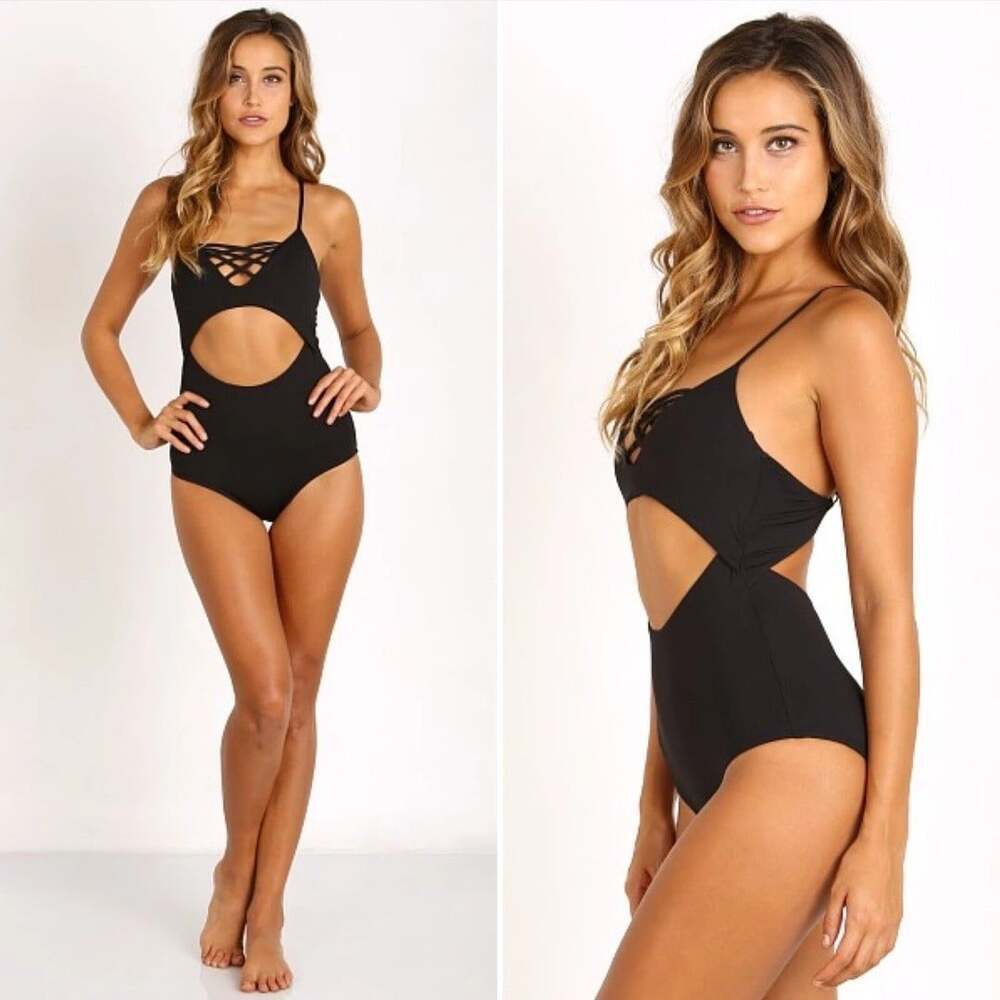 L*Space Black Cutout Madie One Piece Swimsuit NWT Strappy Resort 6 Quiet Luxury